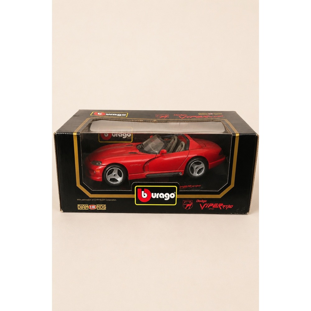 Burago 1992 Dodge Viper RT/10 Red 1:18 Die Cast Car New Open Box Collectible